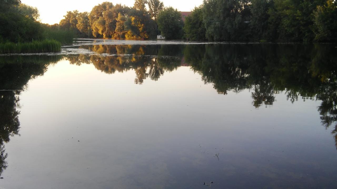Ferienwohnung Bambukovyi Gai Kiew Exterior foto